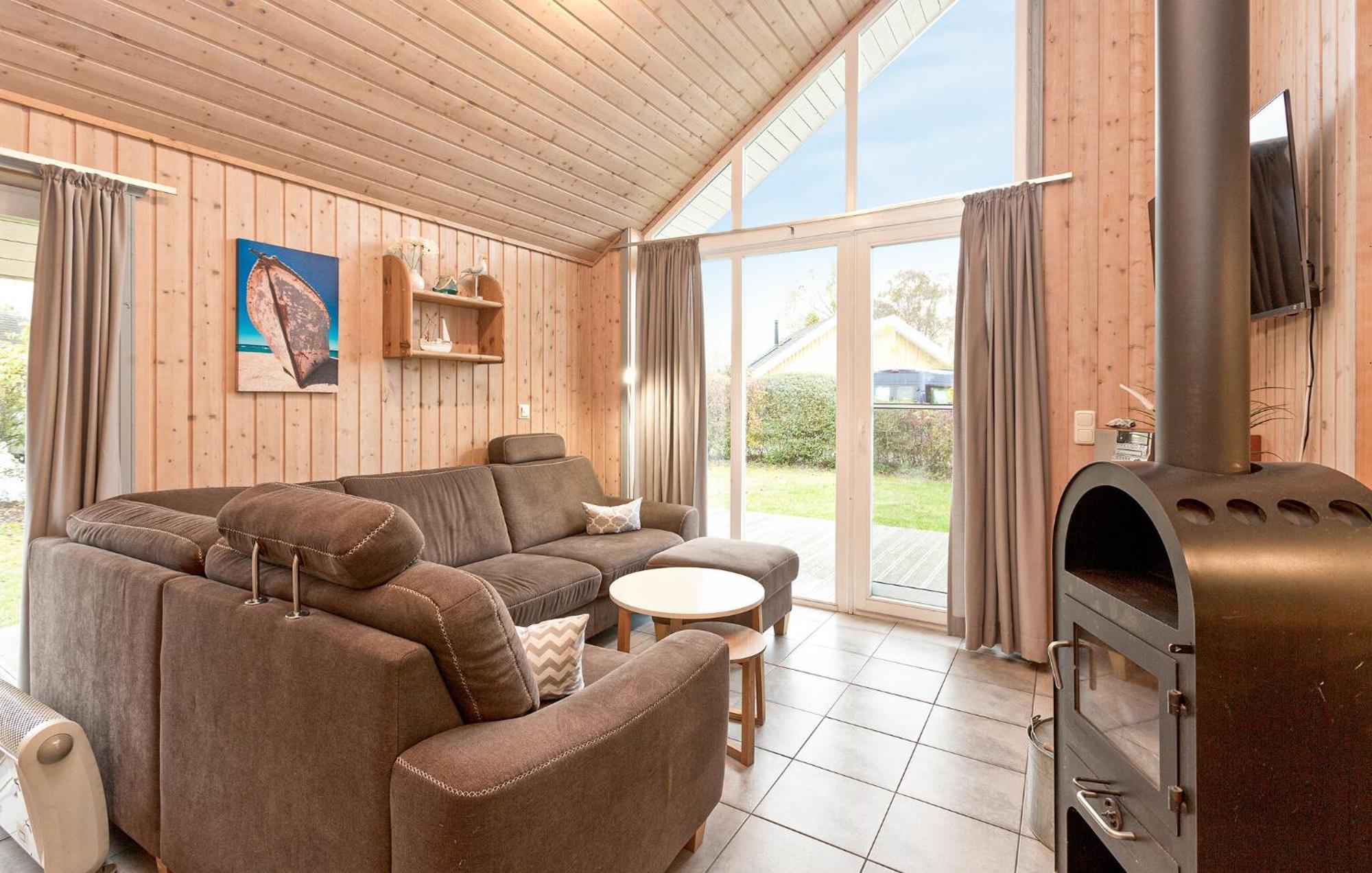 Gorgeous Home In Rechlin With Sauna Exterior foto